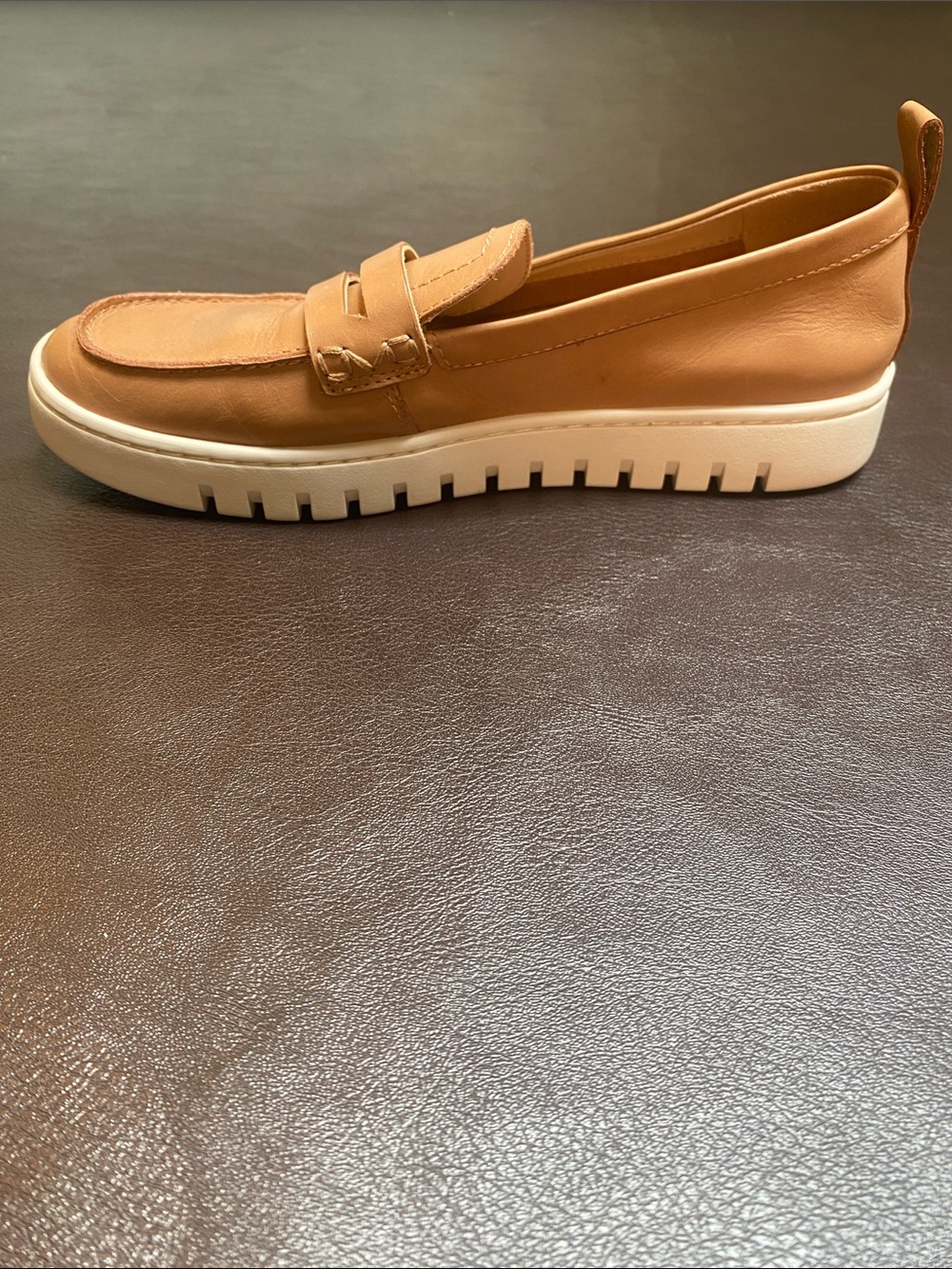 Vionic Uptown Loafer - Picture 7 of 15